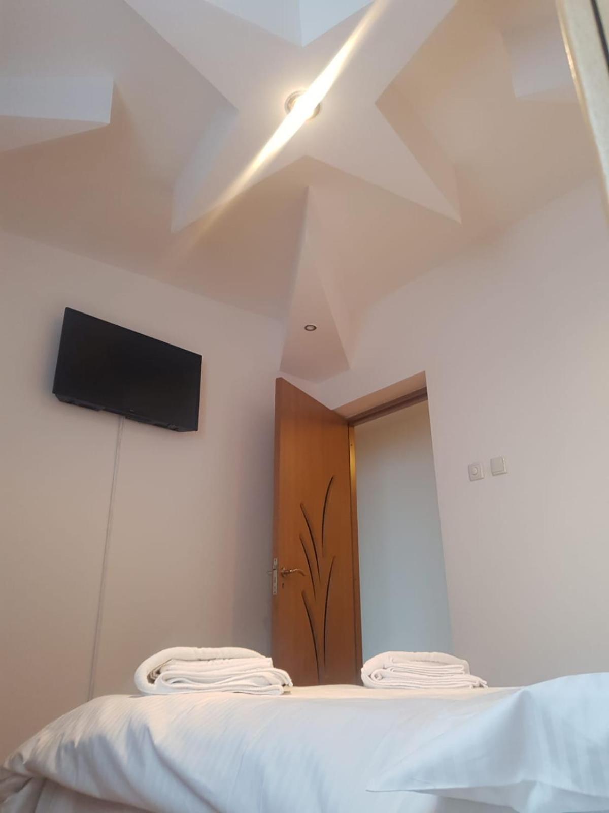 Special Apartment Nadeva Suceava Ngoại thất bức ảnh