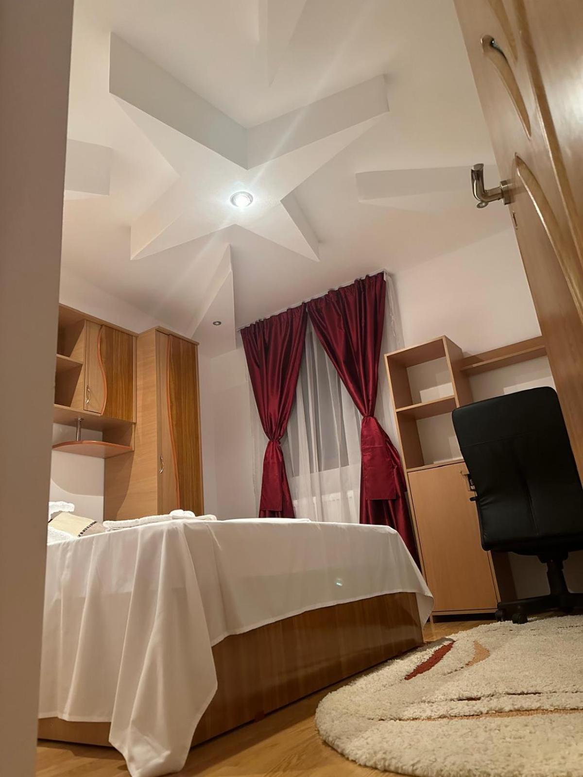 Special Apartment Nadeva Suceava Ngoại thất bức ảnh
