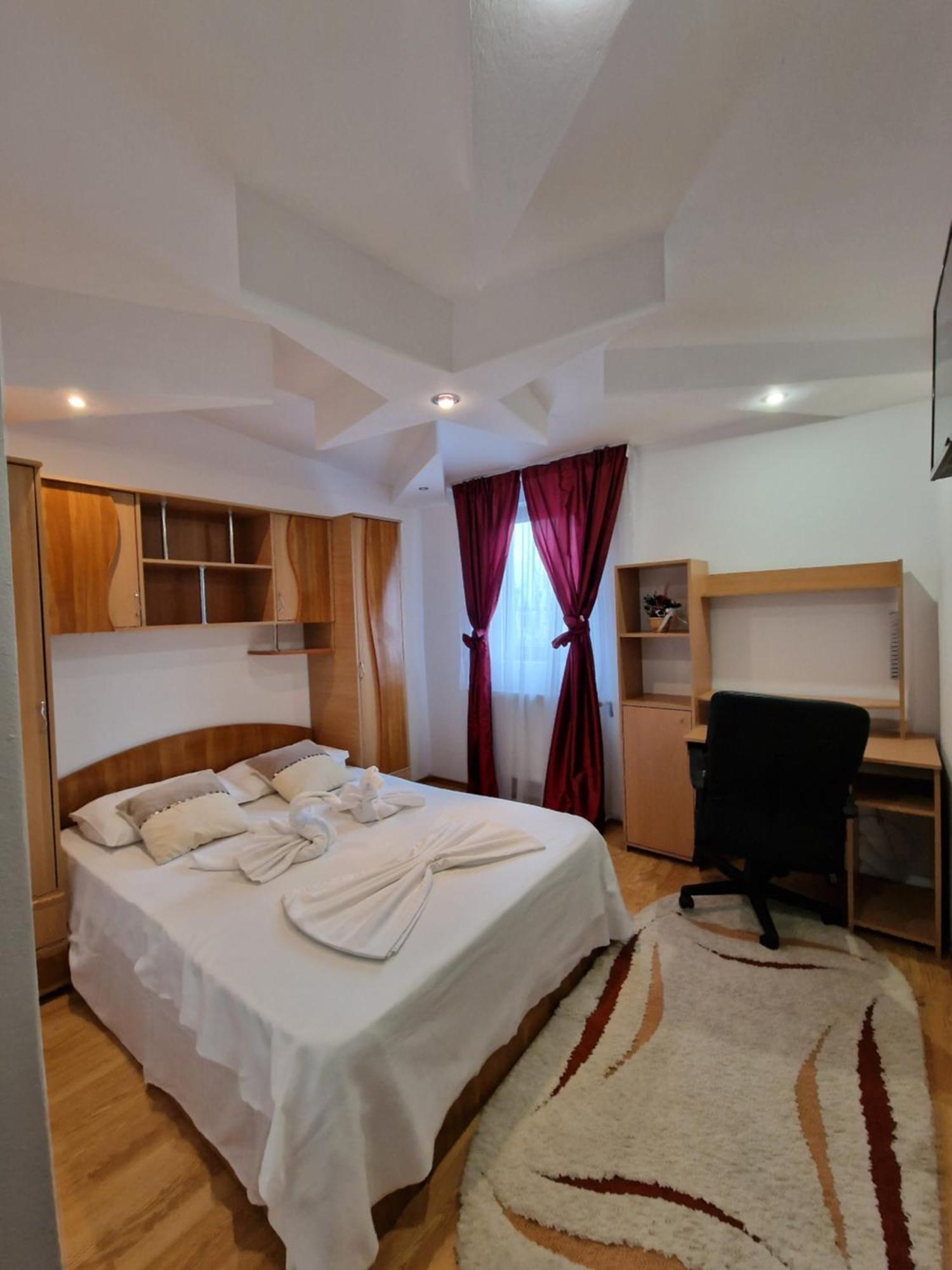 Special Apartment Nadeva Suceava Ngoại thất bức ảnh